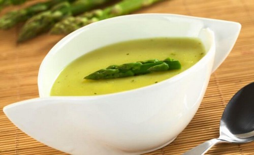 lækker suppe med asparges 