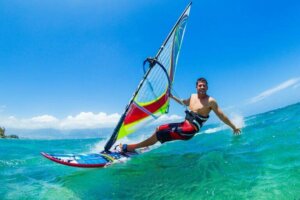 windsurfing er stadig meget populært