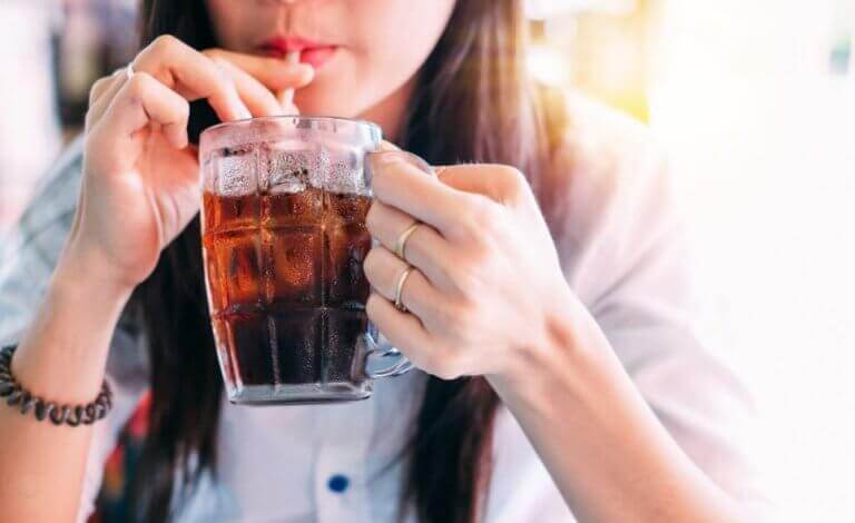 Erstat sodavand med vand eller lav kalorie drikkevarer