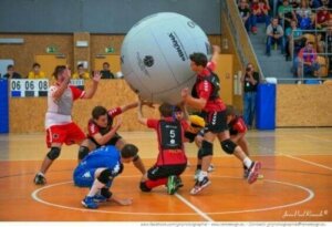 Kin-Ball: Spillet til at opbygge samarbejde