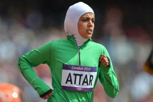 en af de kvindelige muslimske atleter