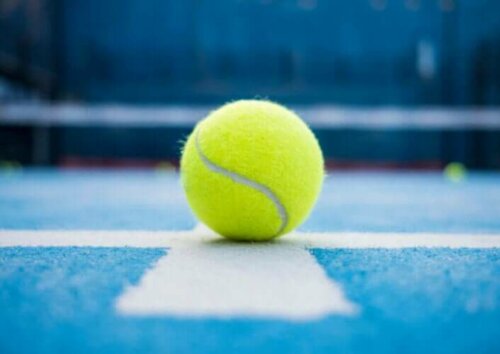6 forskelle mellem padel tennis og tennis