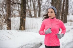 Træning i koldt vejr hjælper med at forbrænde mere fedt