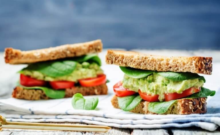 Avocado Sandwiches: Vorteile für die Gesundheit und Rezepte