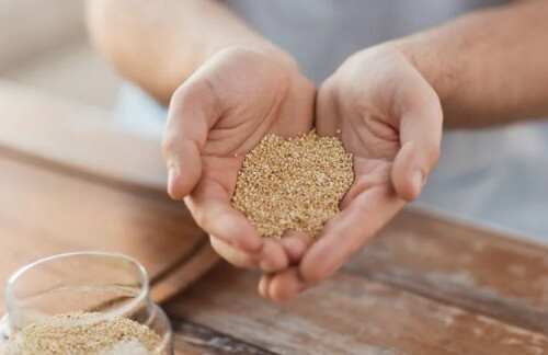 Quinoa zum Abnehmen: Eigenschaften und leckere Rezepte