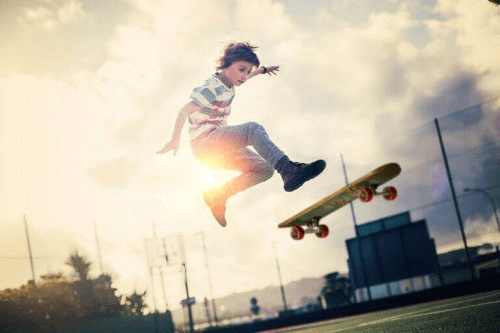 Le skateboard pour votre enfant : 5 bienfaits insoupçonnés