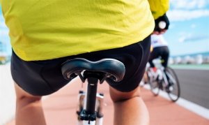 Les membres inférieurs sont souvent affectés dans la pratique du cyclisme.