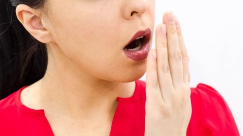 Les causes de la mauvaise haleine
