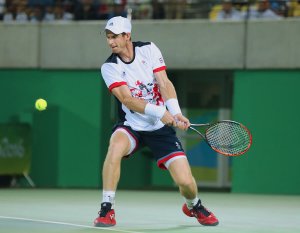 Andy Murray effectue un revers