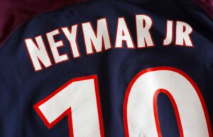 Maillot de Neymar au PSG