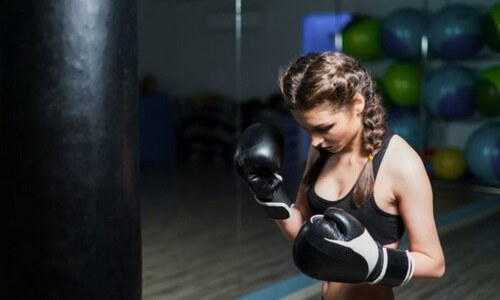 Praticare fit boxe per tenersi in forma