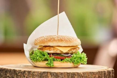 3 ricette a base di hamburger sane e deliziose
