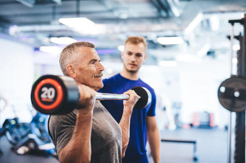 Forza muscolare e invecchiamento: cosa bisogna sapere