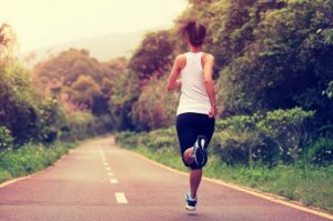 성공적으로 달리기에 푹 빠지기 위한 6가지 쉬운 팁