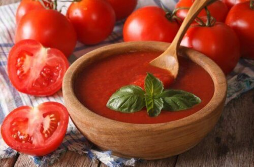Friske tomater.