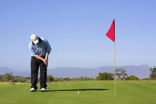 Hva er de viktigste reglene innen golf?
