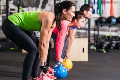 Forskjellene mellom funksjonell styrketrening og CrossFit