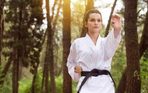 Judo – poznaj zalety tej wschodniej sztuki walki
