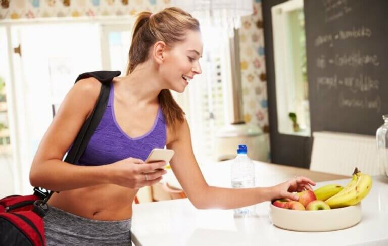 Odżywianie a siłownia - zależność między dietą a treningiem