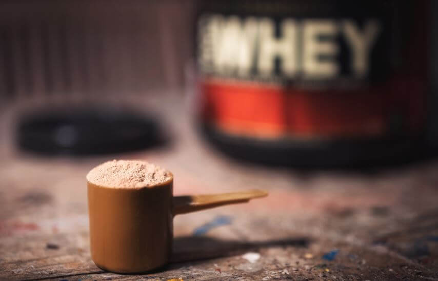 Um scoop de whey protein