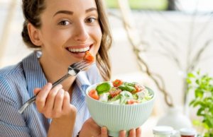 Benefícios que farão você preferir uma dieta sem carne