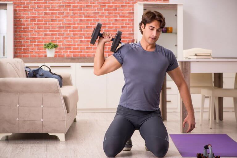 Como se equipar para fazer musculação em casa?