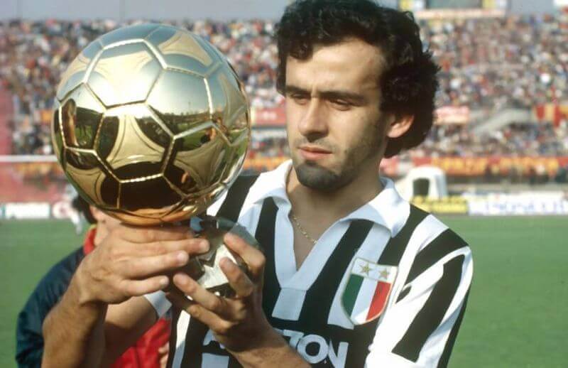 Michel Platini também ganhou o prêmio Bola de Ouro