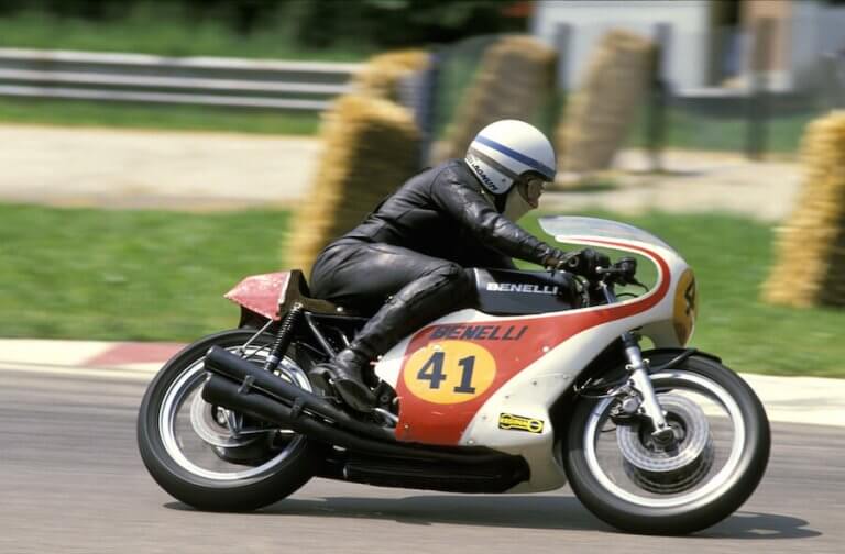 John Surtees, o único campeão de MotoGP e Fórmula 1