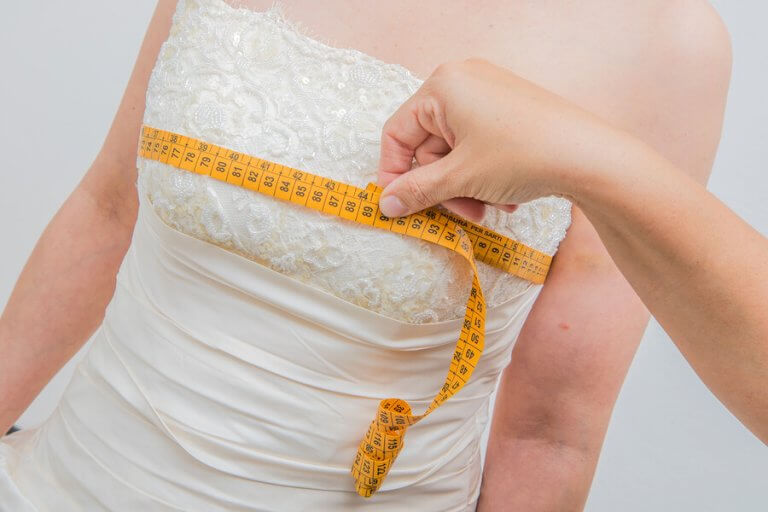 O que fazer (e o que não fazer) para perder peso para seu casamento