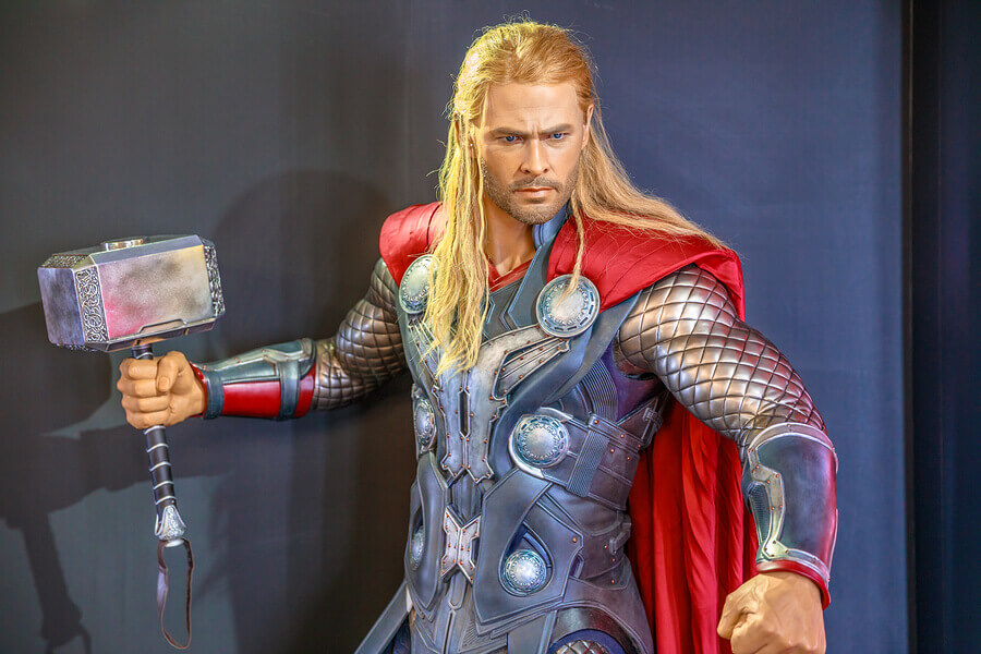 Chris Hemsworth e seus exercícios de fitness para interpretar o Thor