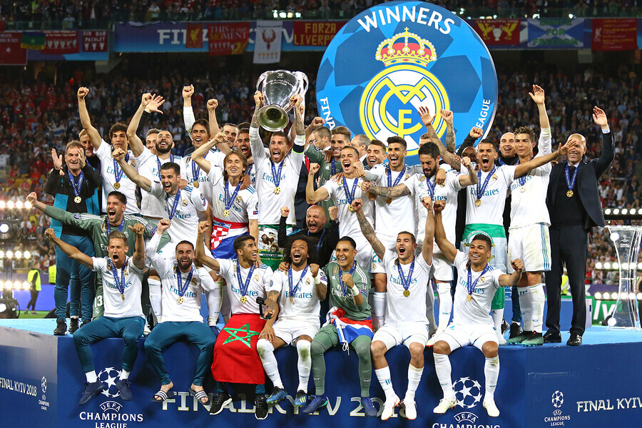 O Real Madrid é o clube com mais títulos internacionais.