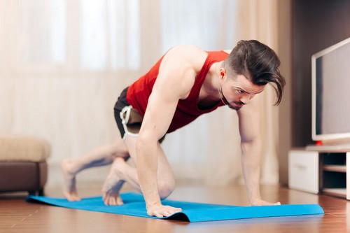 Neste artigo, oferecemos um treino de exercícios aeróbicos para que você se mantenha ativo nesse período de quarentena