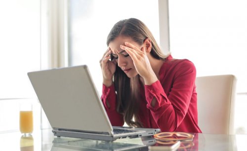 Baş Ağrısı Rahatsızlığı İçin 5 Ev Tedavisi Önerisi