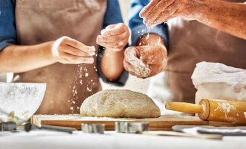 Ekmek: Farkı Türleri, Malzemeleri ve Tarifleri