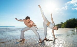 Capoeira Nedir: Dans mı, Sanat mı, Yoksa Spor mu?
