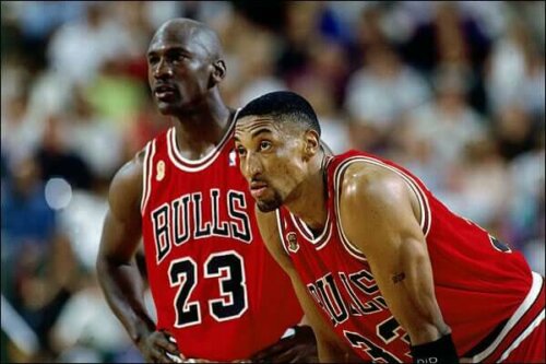 Michael Jordan ve Scottie Pippen en iyi spor ikilileri arasında anılır.