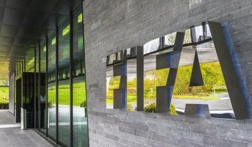 FIFA: Dünya Futbolunun Doruğundaki Yapı