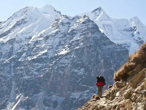 Nepal'daki Büyük Himalaya rotası.