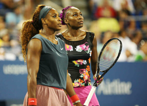 Venus ve Serena Williams kardeşler.