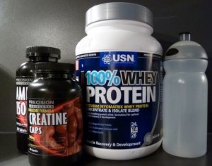 Whey protein and creatine