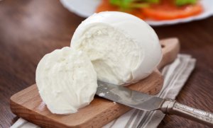 Mozzarella cheese