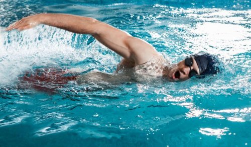 swimming vs running