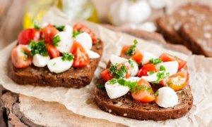 Vegan toasts.