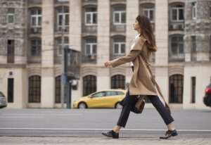 Woman walking in the street.