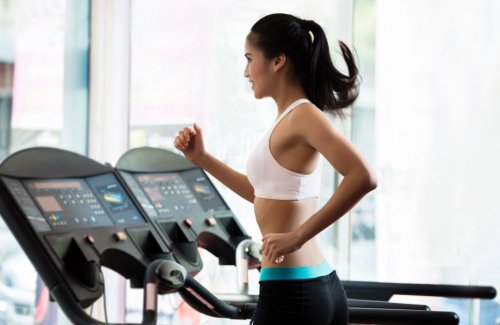 woman running at the gym