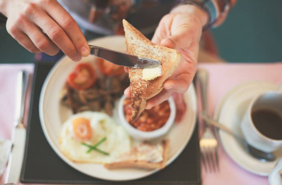 Three Quick and Healthy Breakfasts - Fit People