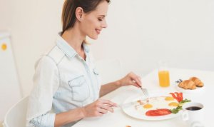 Is There a Risk to Eating Eggs?