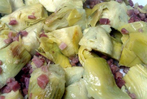 Artichokes with Serrano ham