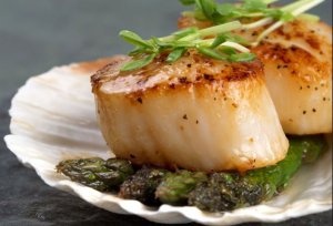 Fish and seafood: Scallops with wild asparagus.
