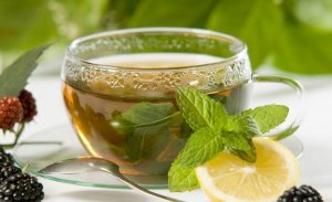 A cup of tea as an example of alternatives to sodas